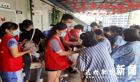 C6904AE910D67D4F23C841BD2230C1BD_副本.jpg